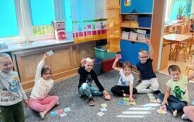 Galeria aktualności Kolorowy Potw&oacute;r w naszym przedszkolu 107 53