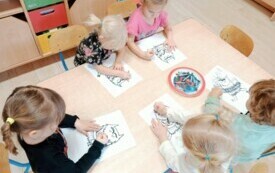Galeria aktualności Kolorowy Potw&oacute;r w naszym przedszkolu 107 67