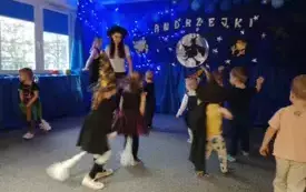 Galeria aktualności Andrzejki "na sportowo" w maluszkach zorganizowane z udziałem naszych student&oacute;w - praktykant&oacute;w. 116 8