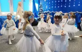 Galeria aktualności Uroczystości choinkowe 126 25