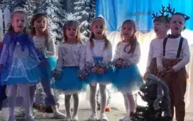 Galeria aktualności Dzień Babci i Dziadka w grupie II 15