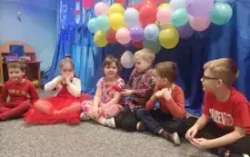Galeria aktualności Starszaki świętują Walentynki. 7