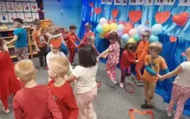 Galeria aktualności Starszaki świętują Walentynki. 26