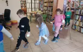 Galeria aktualności Dzień Dinozaura w bibliotece. 5