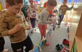 Galeria aktualności Dzień kolorowej skarpetki. 12