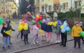 Galeria aktualności Zabawy na powitanie wiosny w grupie II. 6