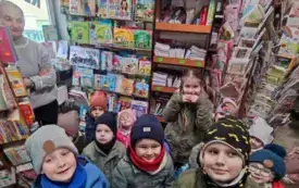 Galeria aktualności Wycieczka do księgarni. 1