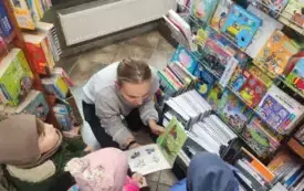 Galeria aktualności Wycieczka do księgarni. 2