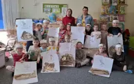 Galeria aktualności Wiosenne zabawy zielonej żaby. 1