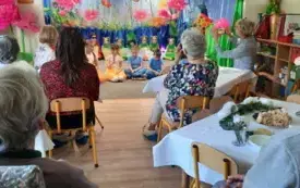 Galeria aktualności  Spotkanie pokoleń &ndash; &bdquo;Na wiosennej łące&rdquo;  9