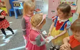 Galeria aktualności Dzień Postaci z Bajek w maluszkach. 3