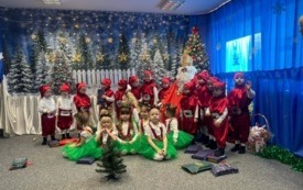 Galeria aktualności Uroczystość choinkowa w grupie II. 23