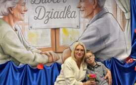 Galeria aktualności Dzień Babci i Dziadka w przedszkolu. 12