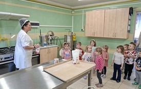 Galeria aktualności Maluszki poznają zawody 16