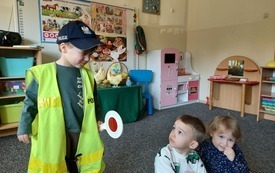 Galeria aktualności Spotkanie z tatą policjantem. 3