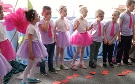 Galeria aktualności Dzień Mamy i Taty w grupach I, II i III 2