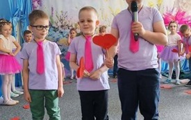 Galeria aktualności Dzień Mamy i Taty w grupach I, II i III 3
