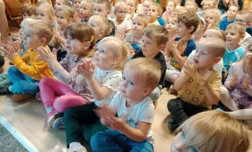 Zdjęcie do Kruszynka - teatrzyk w przedszkolu.